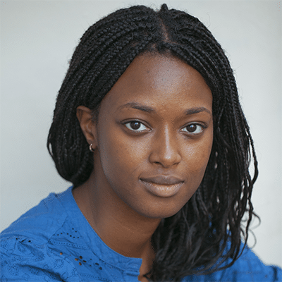 Portrait d'Alison, prof de théâtre aux Apprentis du Jeu